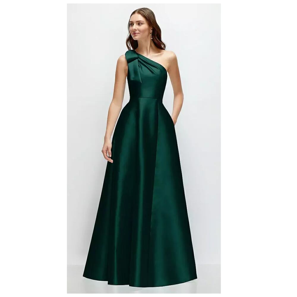 NEW Alfred Sung Bow One-Shoulder A-Line Gown with Bow in Evergreen  Size 10